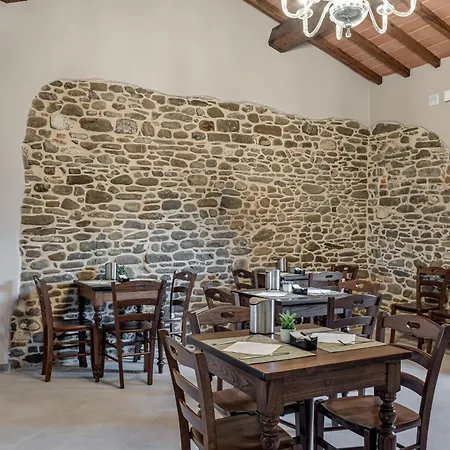 Il Borghetto Couette-café 3*